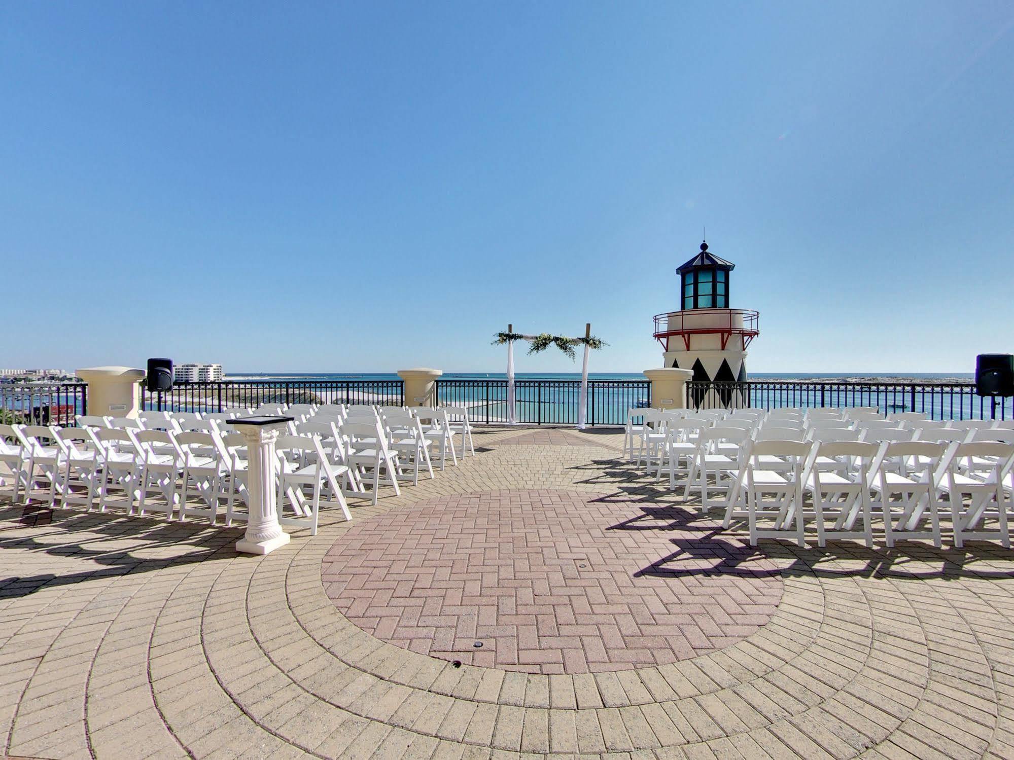 Emerald Grande Condominiums At Harborwalk Village Дестин Екстериор снимка