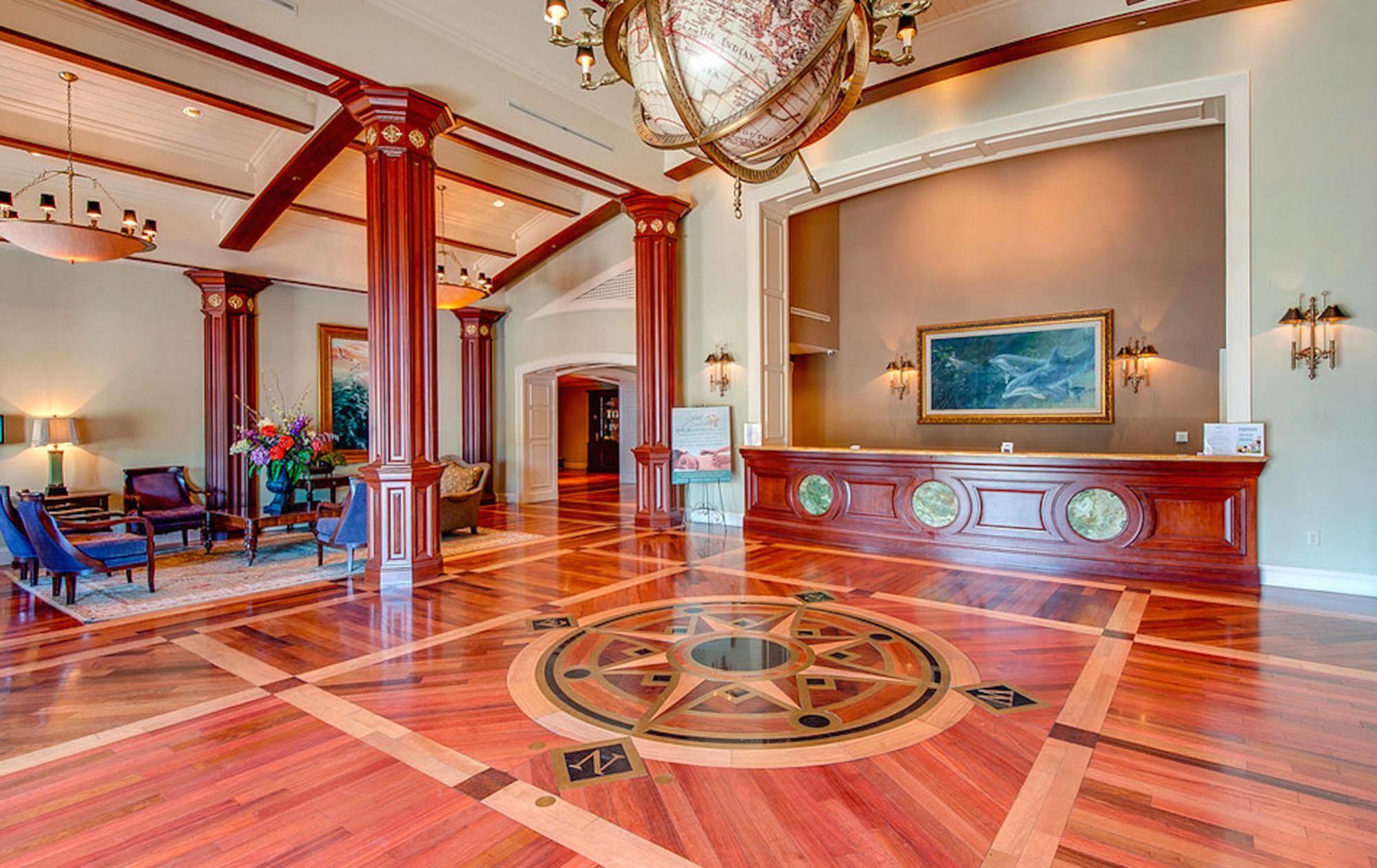 Emerald Grande Condominiums At Harborwalk Village Дестин Екстериор снимка